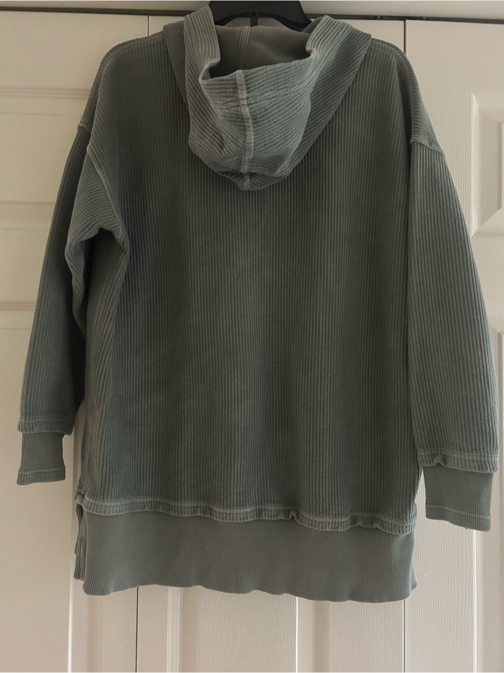 aerie Olive Green Hooded Pullover - Picture 3 of 7